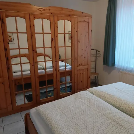 Holiday home Gaestehaus Therme-blick *