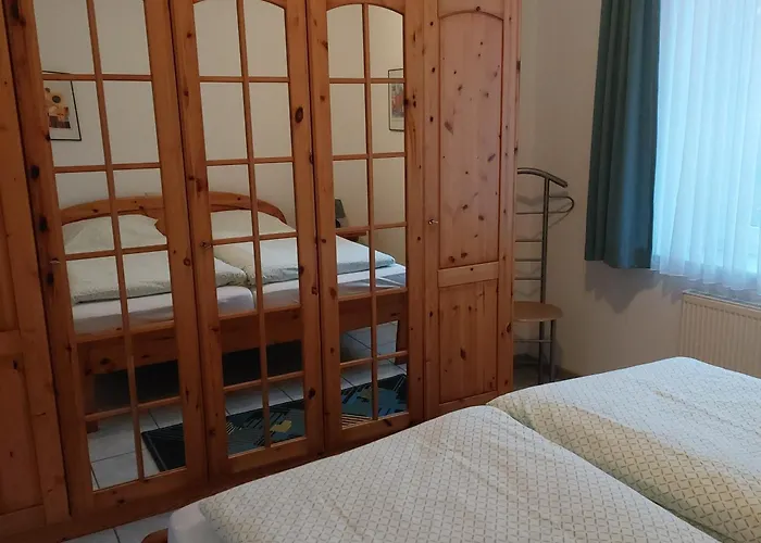 Holiday home Gaestehaus Therme-blick *